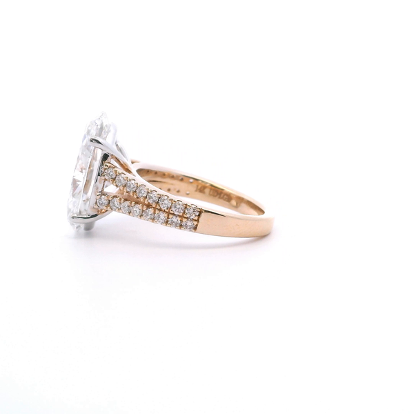 14KYW Lab-Grown Oval Diamond Split Shank Ring Image 3 Kiefer Jewelers Lutz, FL