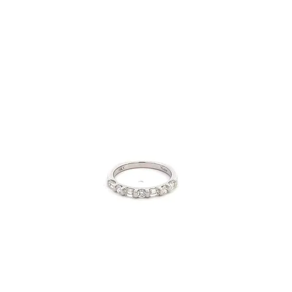 14K .84CTW Emerald & Round Diamond Ring Kiefer Jewelers Lutz, FL
