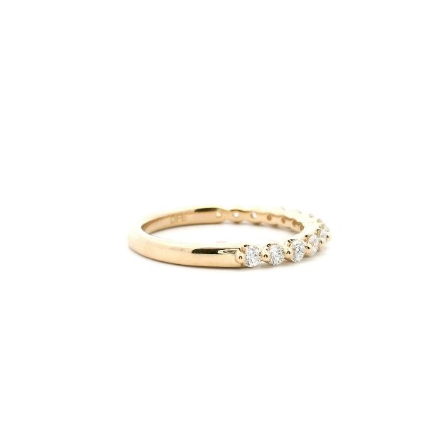 14KY Diamond Shared Prong Wedding Band Image 3 Kiefer Jewelers Lutz, FL