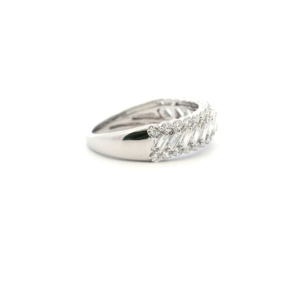 14KW 1.0CTW Bagguette and Round Diamond Fashion Ring Image 4 Kiefer Jewelers Lutz, FL