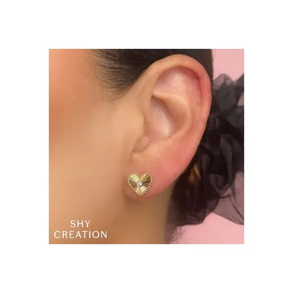 14K Diamond Bezel Heart Stud Earring Image 2 Kiefer Jewelers Lutz, FL