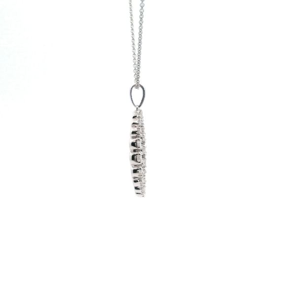 14KW Graduated Diamond Oval Pendant Image 4 Kiefer Jewelers Lutz, FL