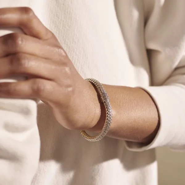 Classic Chain Gold & Silver Pave Diamond Reversible Bracelet by John Hardy Image 3 Kiefer Jewelers Lutz, FL