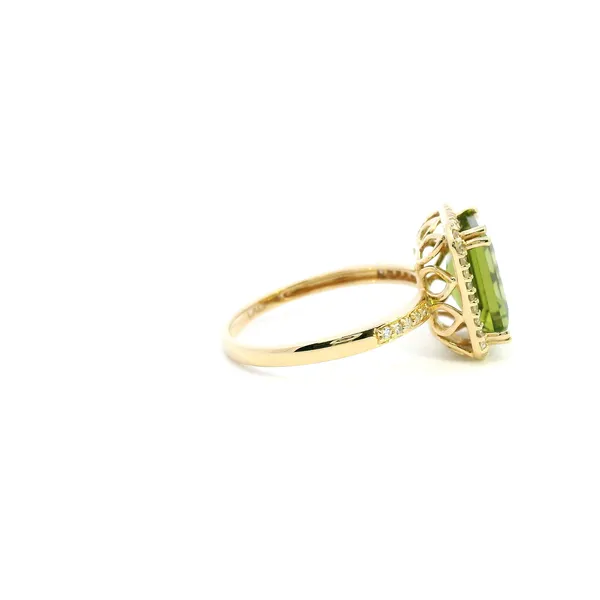 14KY Peridot and Diamond Halo Fashion Ring Image 3 Kiefer Jewelers Lutz, FL