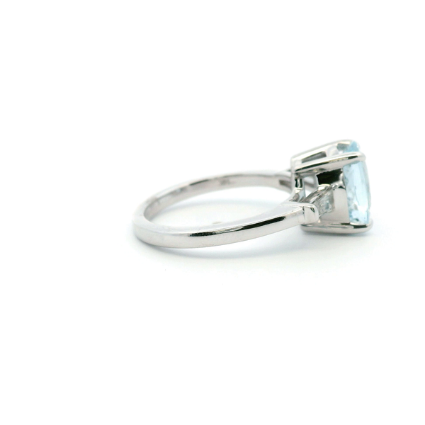 14KW Oval Aquamarine and Diamond Ring Image 3 Kiefer Jewelers Lutz, FL