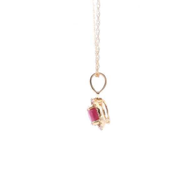 14K Peridot & Diamond Pendant Image 3 Kiefer Jewelers Lutz, FL