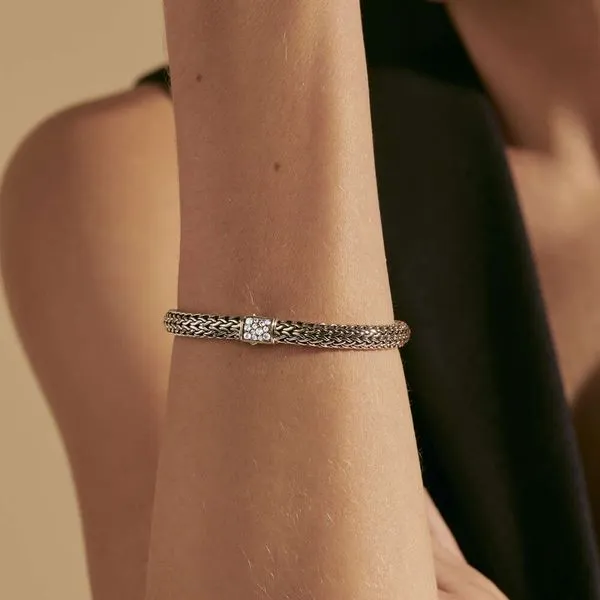 John Hardy Reversible Rainbow Moonstone & Black Sapphire Bracelet Image 3 Kiefer Jewelers Lutz, FL