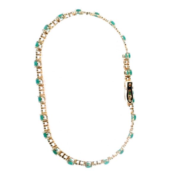 14KY Emerald and Diamond Tennis Bracelet Image 3 Kiefer Jewelers Lutz, FL