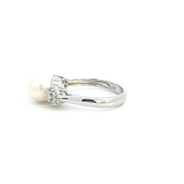 14KW Pearl and Diamond Ring Image 4 Kiefer Jewelers Lutz, FL