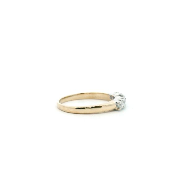 Estate 14KY .50CTW 5 Stone Diamond Band Image 3 Kiefer Jewelers Lutz, FL