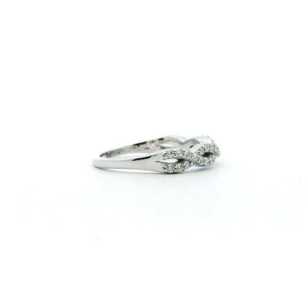 Estate 14KW Diamond Twist Wedding Band Image 3 Kiefer Jewelers Lutz, FL