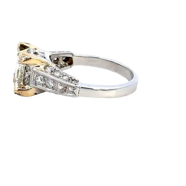 Estate Platinum and 18KY 1.35CTW Diamond Ring Image 4 Kiefer Jewelers Lutz, FL