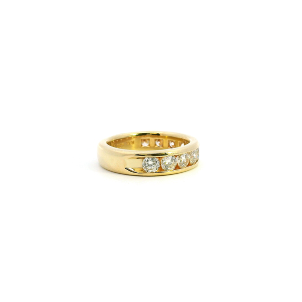 Estate 18KY 1CTW Diamond Channel Set Wedding Band Image 3 Kiefer Jewelers Lutz, FL