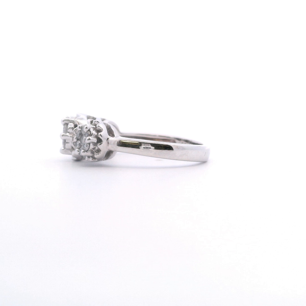 Estate 10KW 0.33CTW Three Stone Cluster Ring Image 3 Kiefer Jewelers Lutz, FL