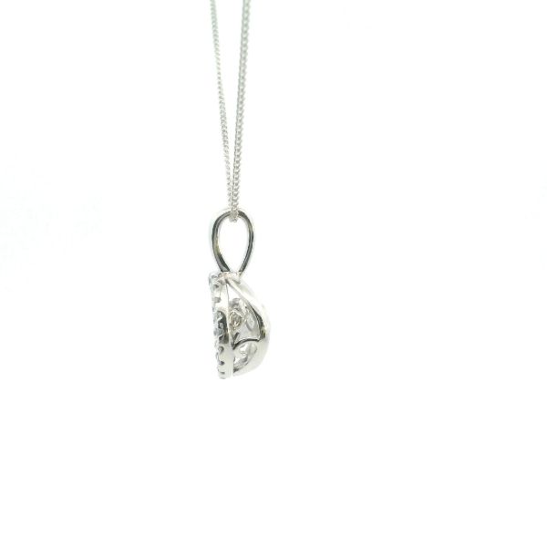Estate 10KW 0.44CTW Shimmering Cluster Diamond Necklace Image 3 Kiefer Jewelers Lutz, FL