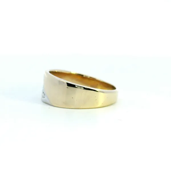 Estate 14KYW Diamond Wedding Band Image 4 Kiefer Jewelers Lutz, FL