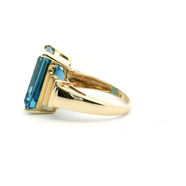 Estate 10KY Emerald Cut Blue Topaz Ring Image 4 Kiefer Jewelers Lutz, FL