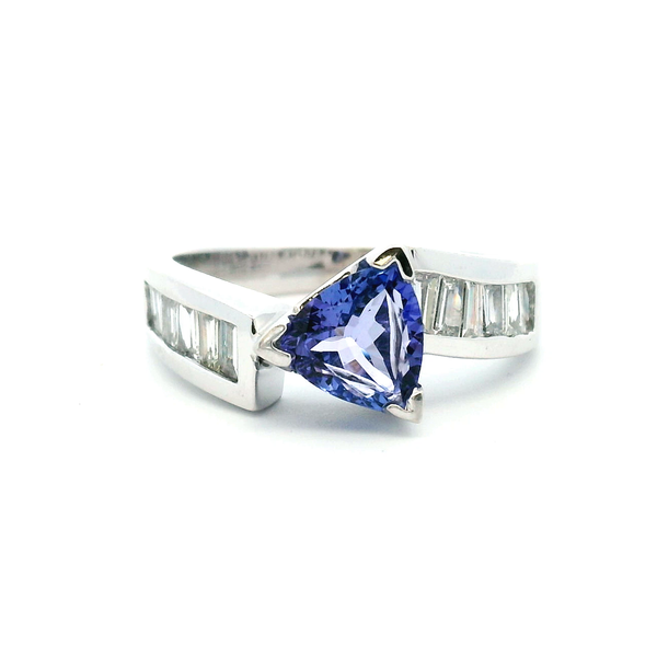 Estate 14KW Tanzanite and Diamond Ring Kiefer Jewelers Lutz, FL