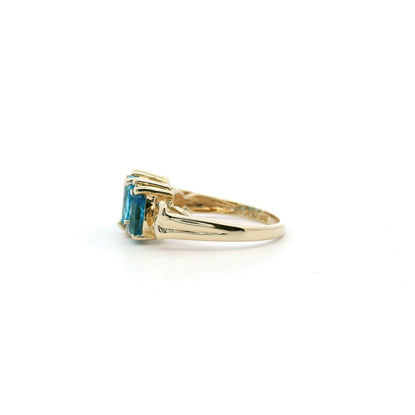 Estate 10KY Blue Topaz Three Stone Ring Image 4 Kiefer Jewelers Lutz, FL