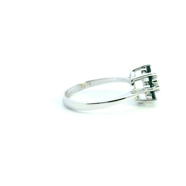 Estate 14KW Diamond and Sapphire Flower Ring Image 3 Kiefer Jewelers Lutz, FL