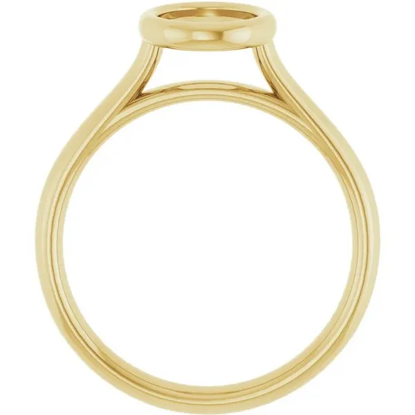 14k yellow gold oval bezel solitaire ring mounting Image 4 Lake Saint Louis Jewelers Lake Saint Louis, MO