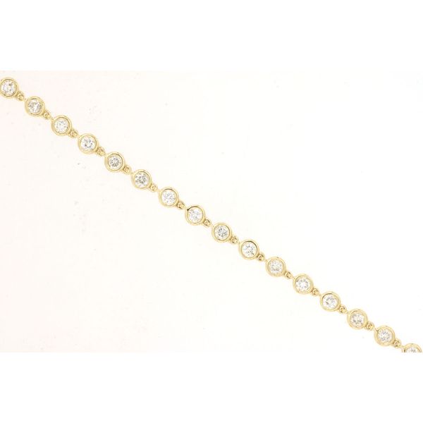 14K Yellow Gold Natural Diamond Bracelet Lake Saint Louis Jewelers Lake Saint Louis, MO