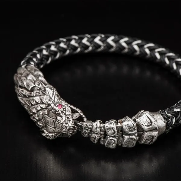 William Henry Full Circle Collection Bracelet Image 4 La Mine d'Or Moncton, NB