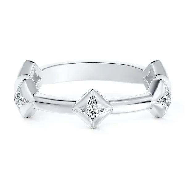 0.05tw De Beers Forevermark Icon Diamond Station Band La Mine d'Or Moncton, NB