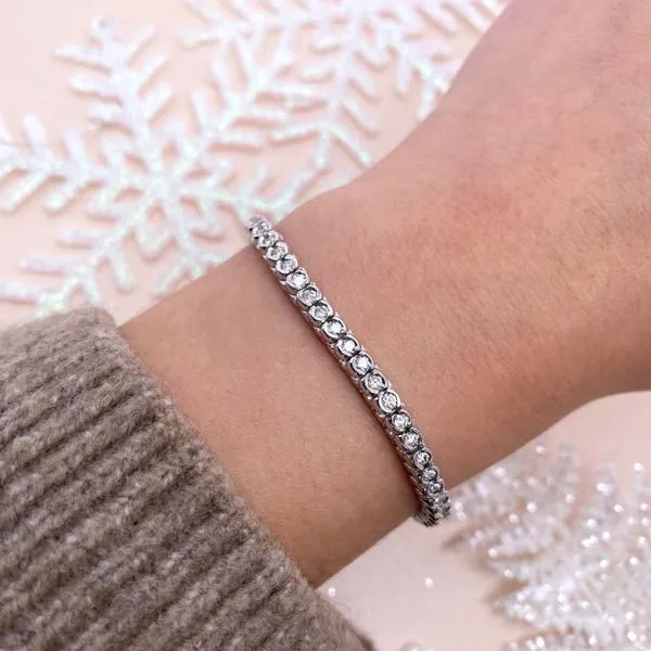 2.10ct Half Bezel Diamond Tennis Bracelet 7" Image 2 La Mine d'Or Moncton, NB