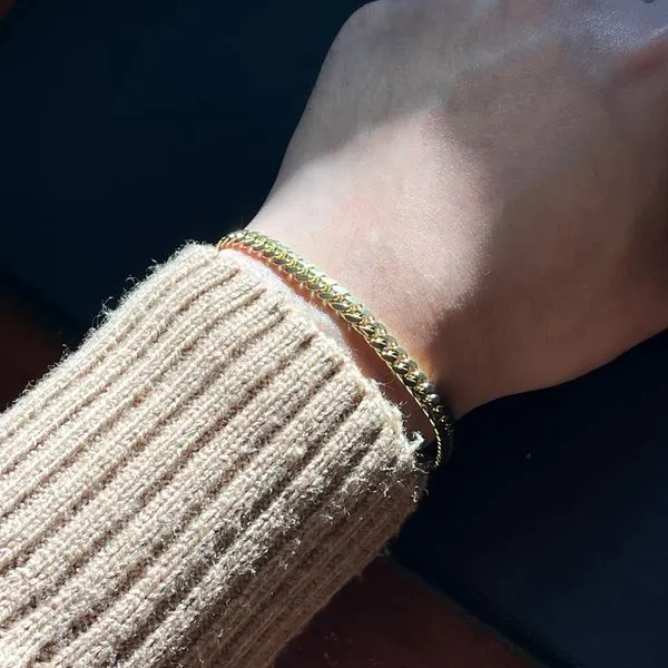 5mm Cuban Link 14kt Yellow Gold Bracelet 8" Image 3 La Mine d'Or Moncton, NB