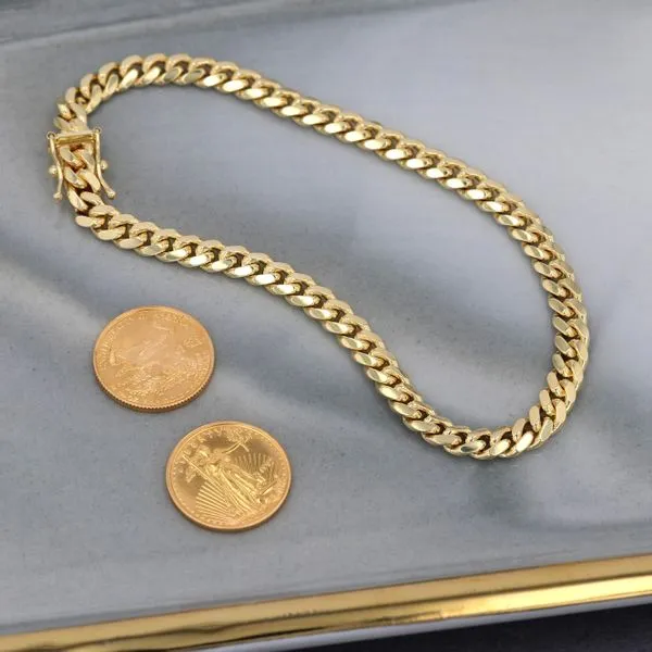 5mm Cuban Link 14kt Yellow Gold Bracelet 8" Image 4 La Mine d'Or Moncton, NB