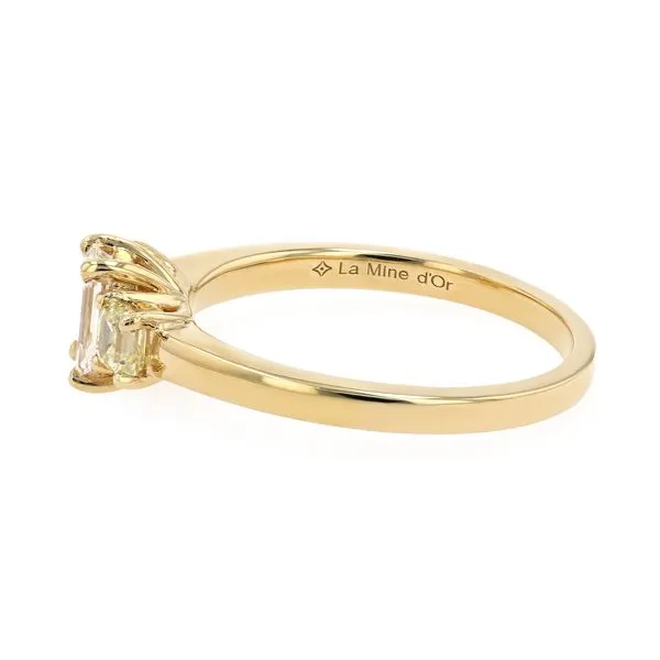 0.95tw Brooklyn Emerald Diamond Three Stone Engagement Ring Image 2 La Mine d'Or Moncton, NB