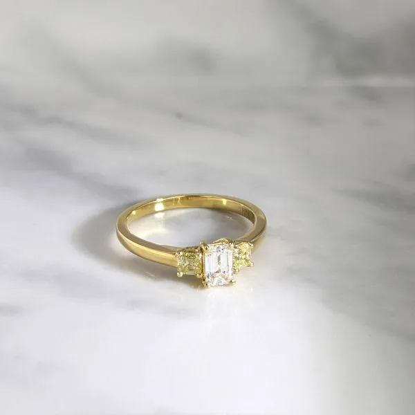 0.95tw Brooklyn Emerald Diamond Three Stone Engagement Ring Image 3 La Mine d'Or Moncton, NB