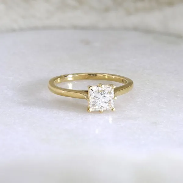 0.93ct Macau Princess Diamond 8 Prong Solitaire Engagement Ring Image 3 La Mine d'Or Moncton, NB