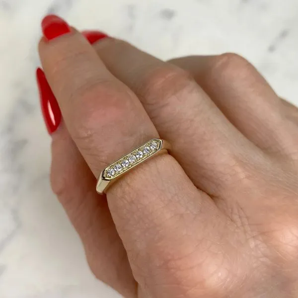 0.15tw Shy Creation Kate Diamond Bar Ring Image 2 La Mine d'Or Moncton, NB