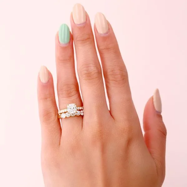 1.95tw Belfast Cushion Diamond Pave Engagement Ring Image 4 La Mine d'Or Moncton, NB