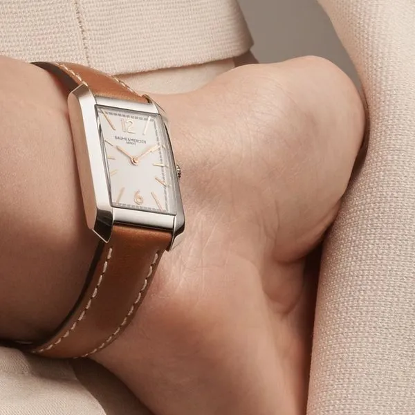 Baume & Mercier Hampton Ladies Quartz Watch Silver Dial 35x22mm Image 4 La Mine d'Or Moncton, NB
