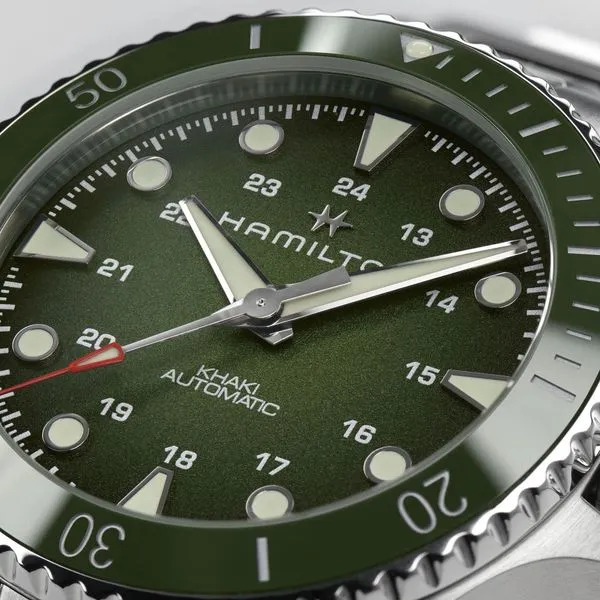 Hamilton Khaki Navy Scuba Automatic Watch Green Dial 43mm Image 4 La Mine d'Or Moncton, NB