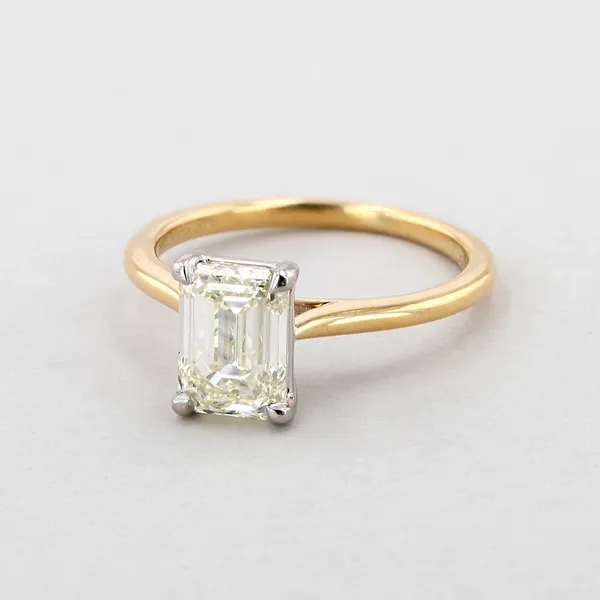 1.57ct Rio Emerald Cut Diamond Solitaire Engagement Ring Image 3 La Mine d'Or Moncton, NB