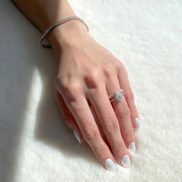 1.12tw Arizona Marquise Diamond Halo Engagement Ring Image 4 La Mine d'Or Moncton, NB