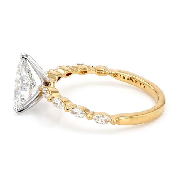 1.71tw Berlin Pear Shaped Diamond Pave Engagement Ring Image 2 La Mine d'Or Moncton, NB