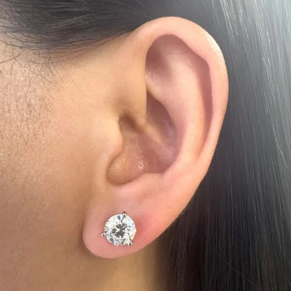 3.01tw Signature Round Brilliant Diamond Platinum Stud Earrings Image 3 La Mine d'Or Moncton, NB