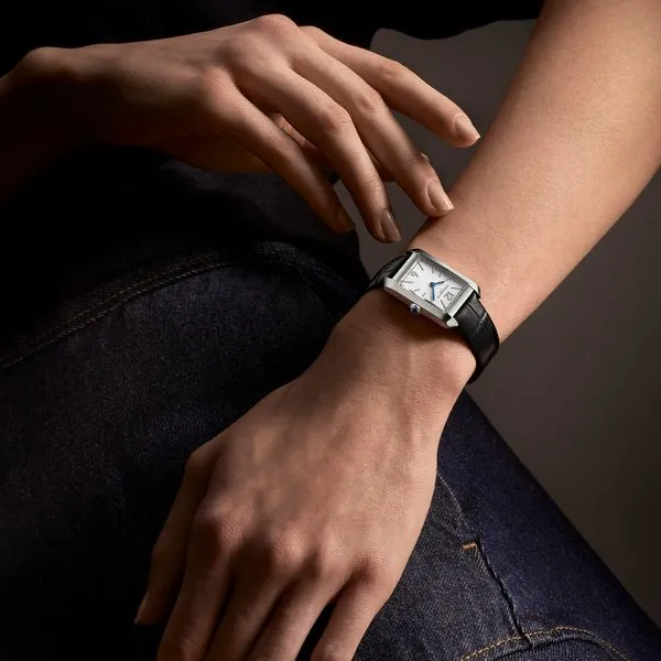 Baume & Mercier Hampton Quartz Watch White Dial 35x22mm Image 5 La Mine d'Or Moncton, NB