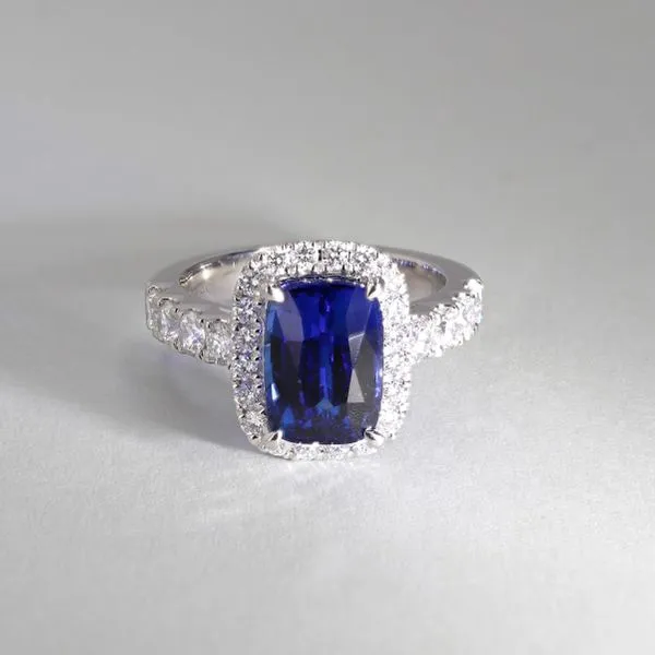5.13ct Sapphire and Diamond Halo Platinum Ring Image 4 La Mine d'Or Moncton, NB