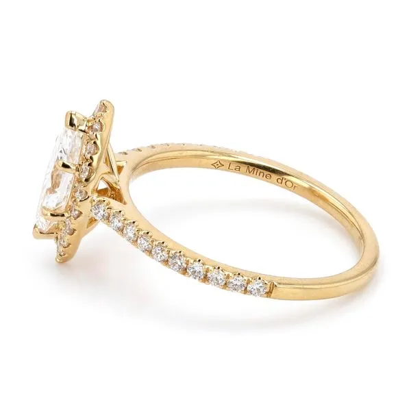 1.10tw Arizona Marquise Diamond Halo Engagement Ring Image 2 La Mine d'Or Moncton, NB