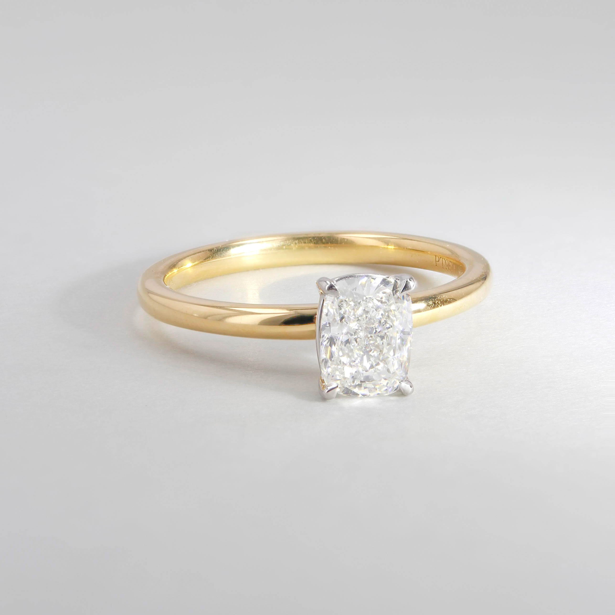 1.00ct Victoria Cushion Diamond Solitaire Engagement Ring Image 3 La Mine d'Or Moncton, NB