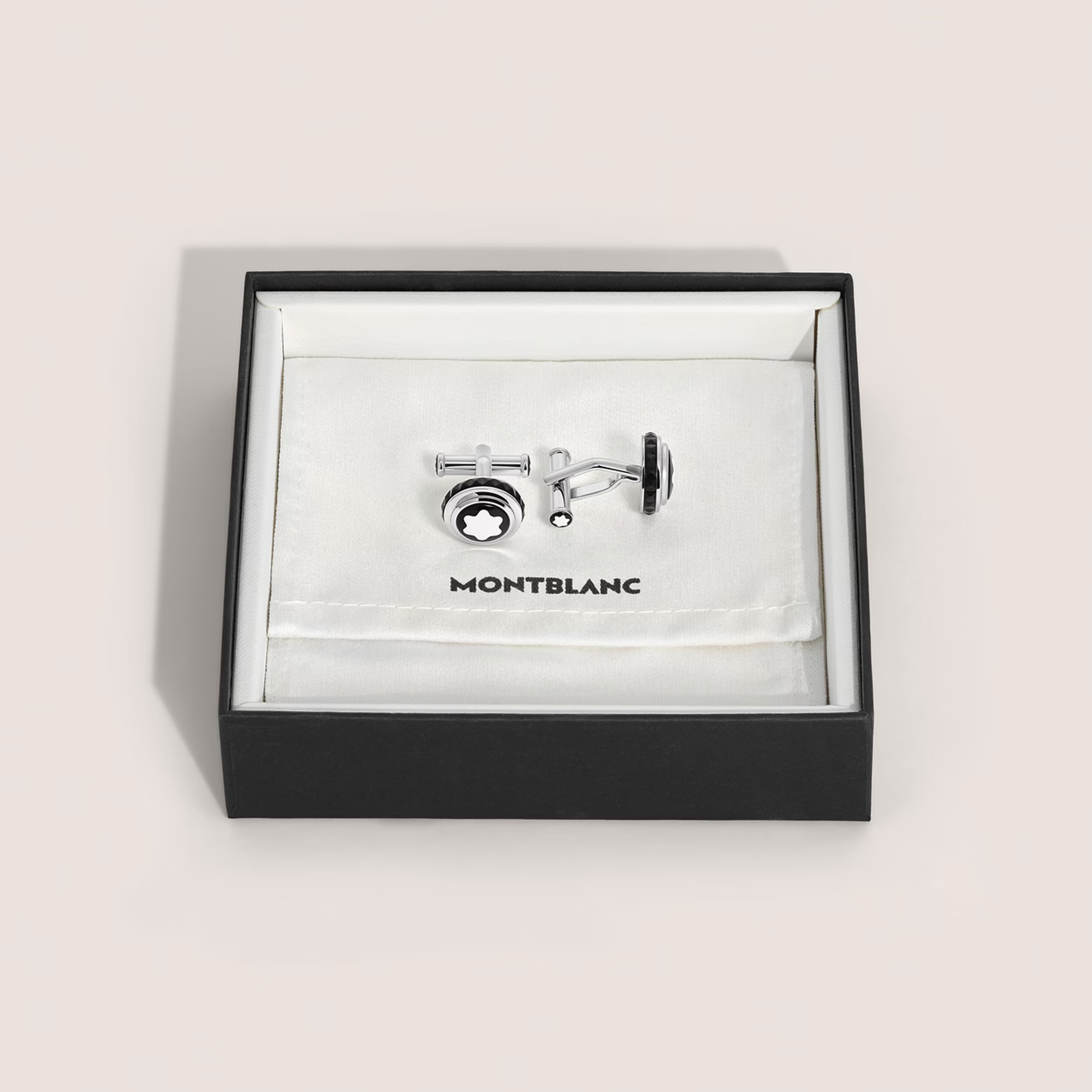 Montblanc Great Characters Queen Cuff Links Image 3 La Mine d'Or Moncton, NB