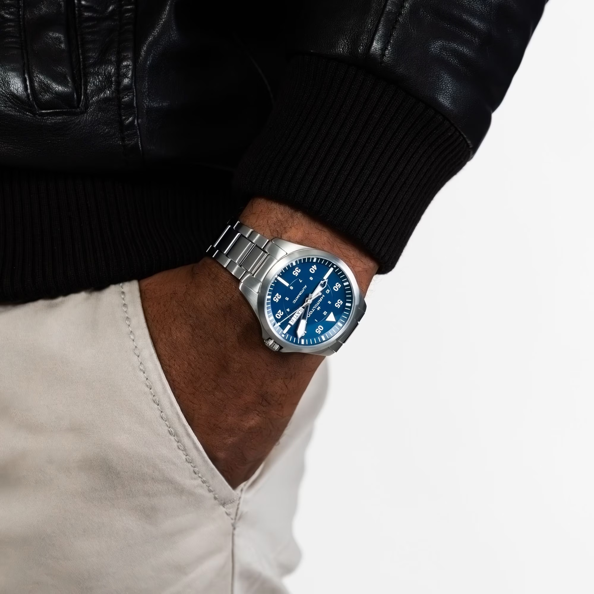 Hamilton Khaki Aviation Pilot Automatic Day Date 42mm Image 5 La Mine d'Or Moncton, NB