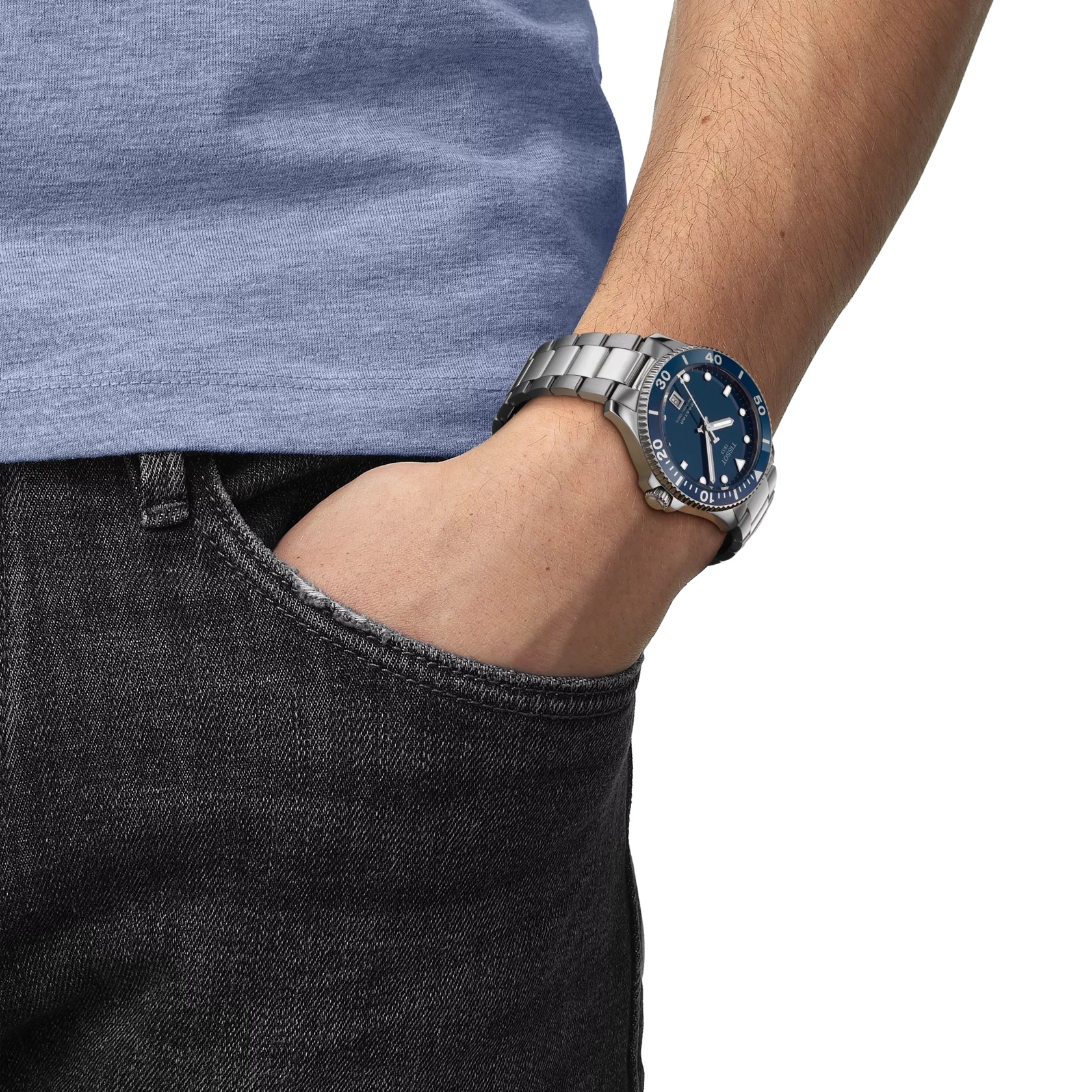 Tissot Seastar 1000 Quartz Watch Blue Dial 40mm Image 5 La Mine d'Or Moncton, NB