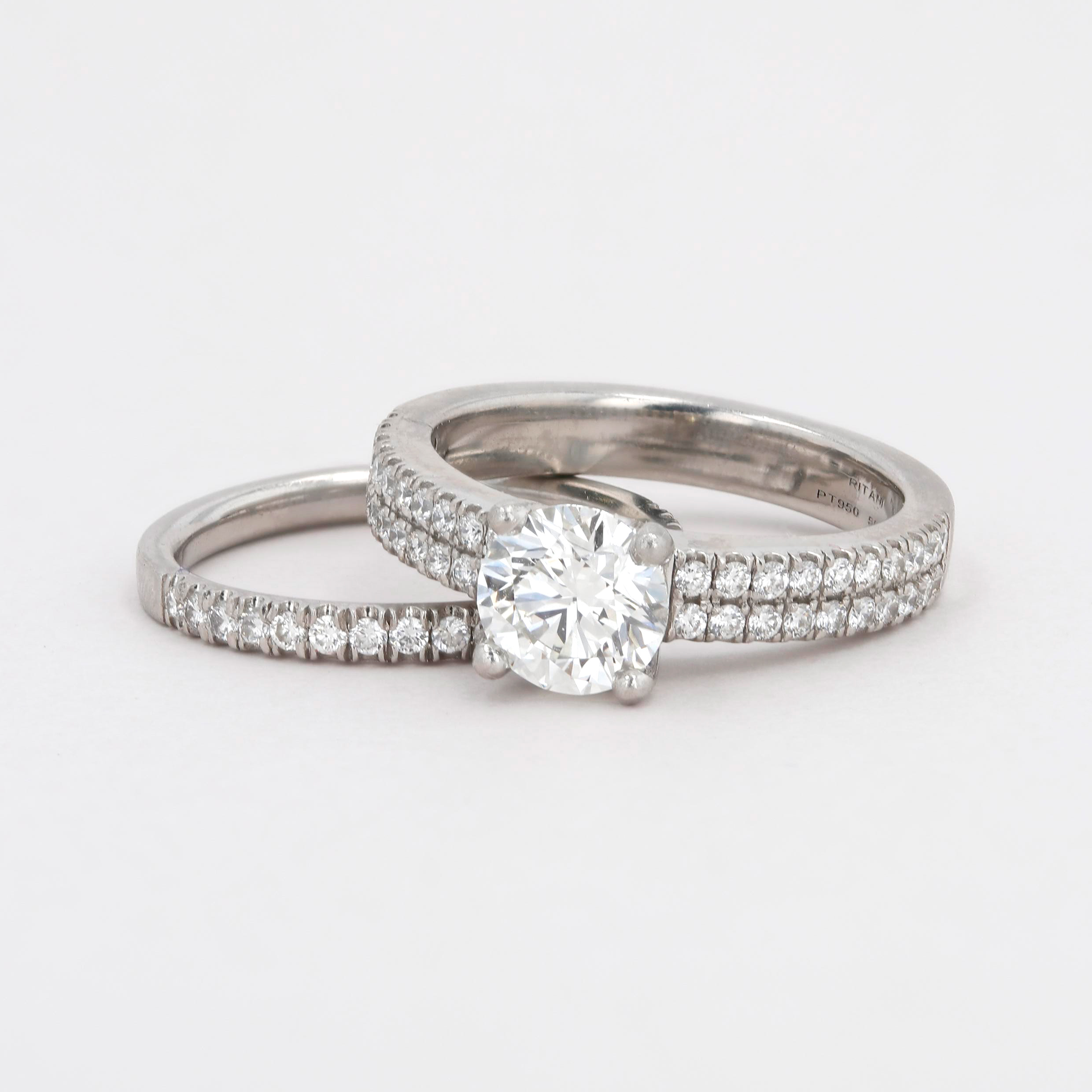 Estate 2.32tw Ritani Round Brilliant Diamond Wedding Set in Platinum Image 4 La Mine d'Or Moncton, NB